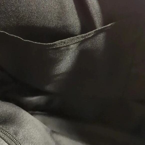 Dustin Adjustable Laptop Crossbody Bag Black - Picture 8 of 13